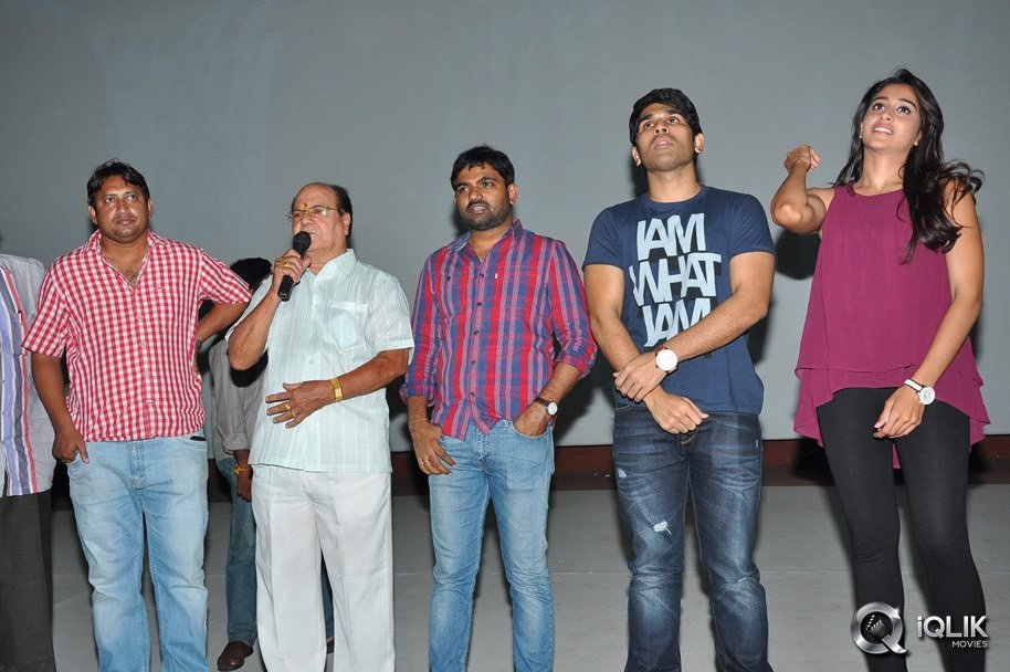 Kotha-Janta-Movie-Theatre-Coverage